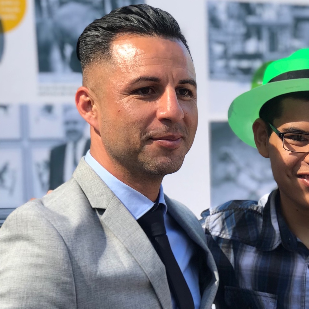 Meet your Posher, Alex